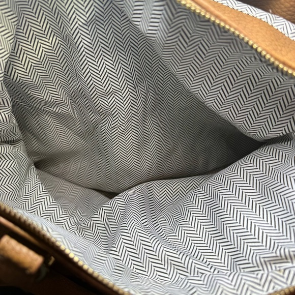 Steve Madden Large Tan Shoulder Bag with Tassel - Picture 8 of 10